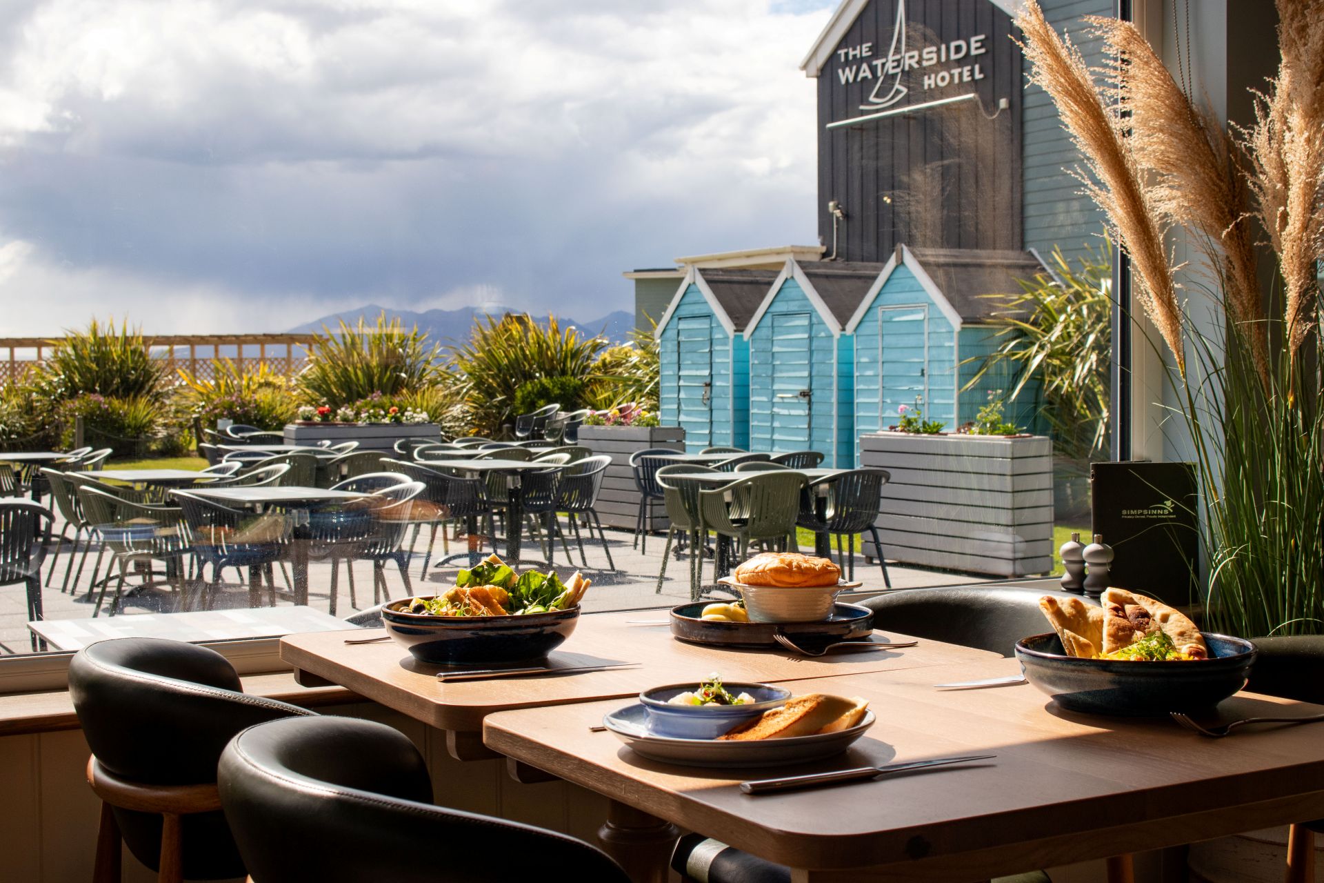 Dining at Dunes